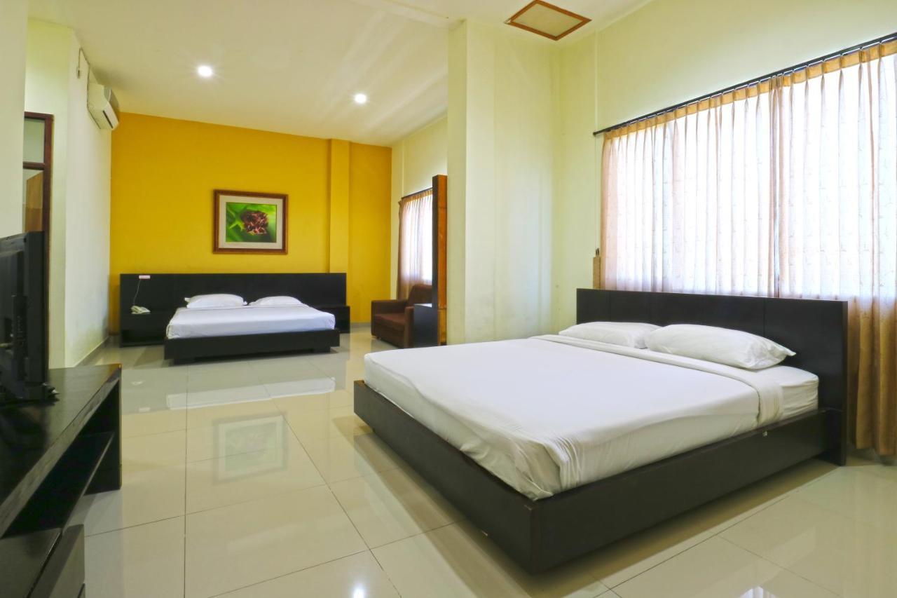 Prima Inn Kuta Lombok Buitenkant foto
